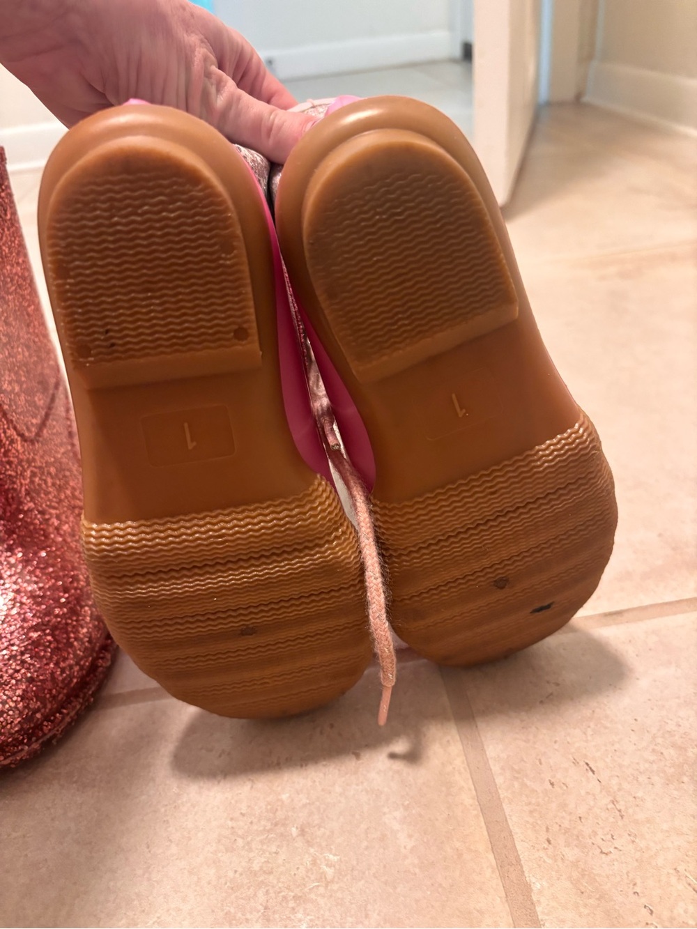 Girls Boots- 2 pair - Picture 8 of 10